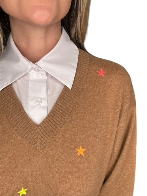 STAR SHIRTING V-NECK SWEATER-CHESTNUT