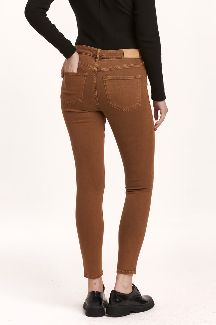 GISELE SKINNY HI-RISE PANT-BURNT SIENNA