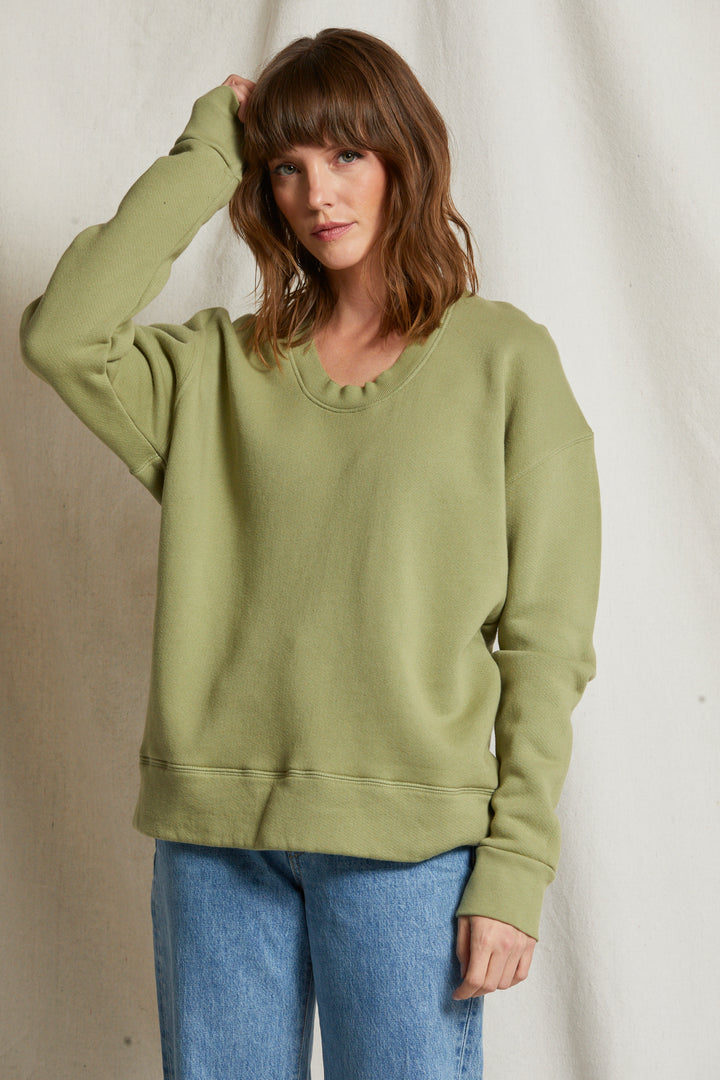 JANIE FLEECE U NECK SWEATSHIRT-OIL GREEN