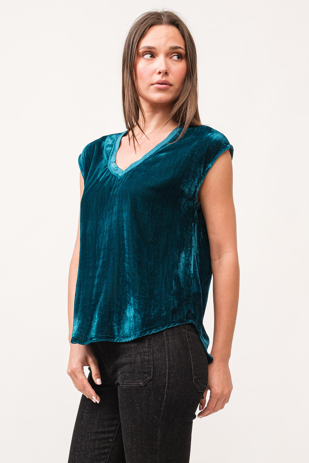 YANIS V-NECK SLEEVELESS TOP-DEEP TEAL