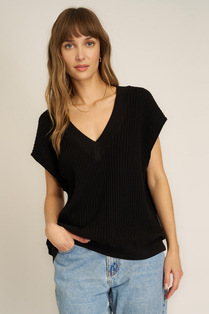 LOST IN LOVE OVERSIZED SWEATER VEST TOP-BLACK