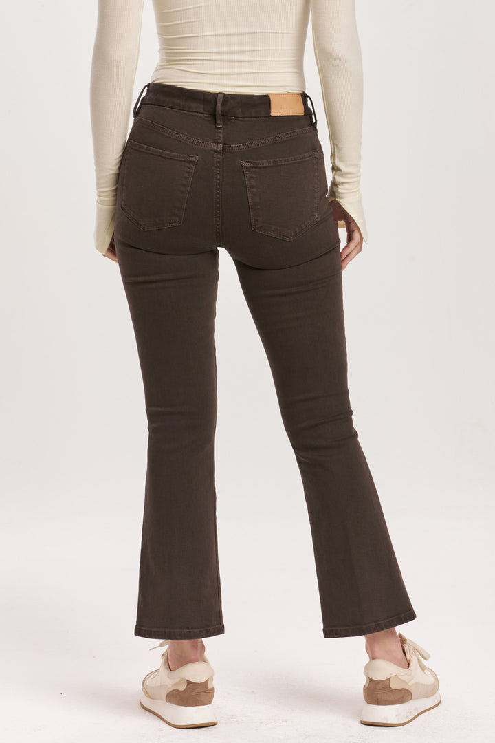 JEANNE CROPPED HI-RISE JEAN-GROUND COFFEE