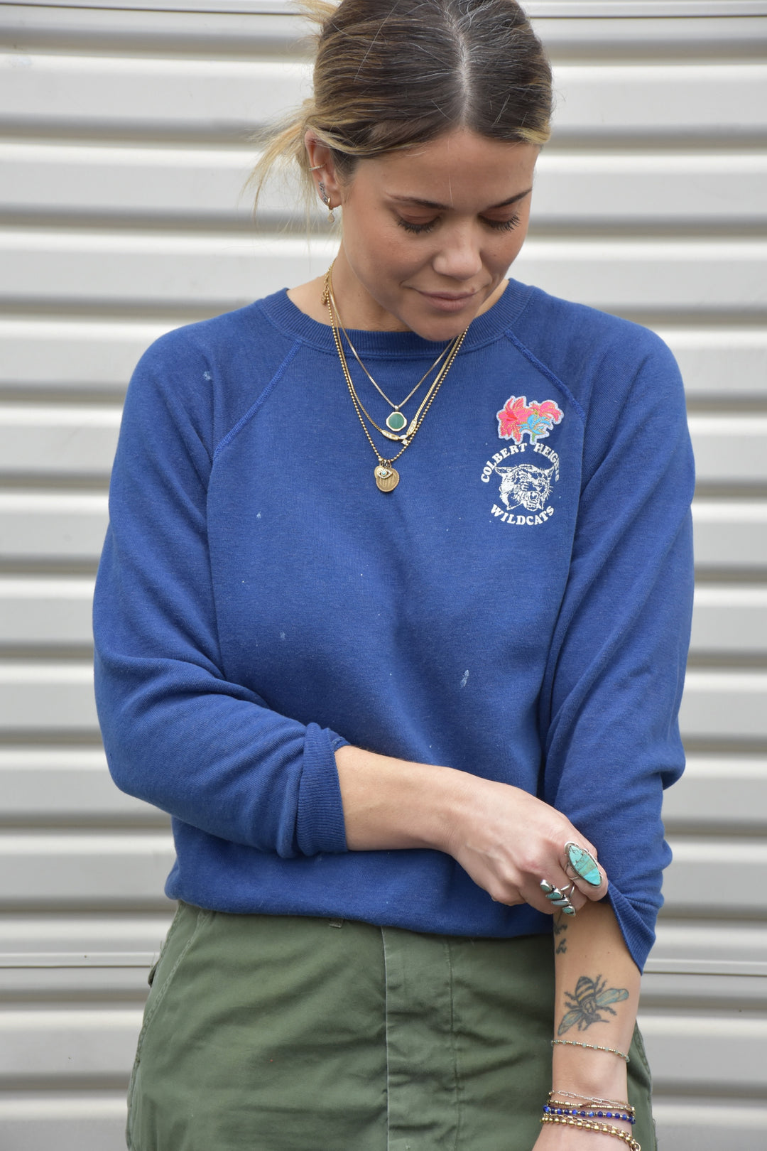 COLBERT HEIGHTS SWEATSHIRT-SIZE LARGE