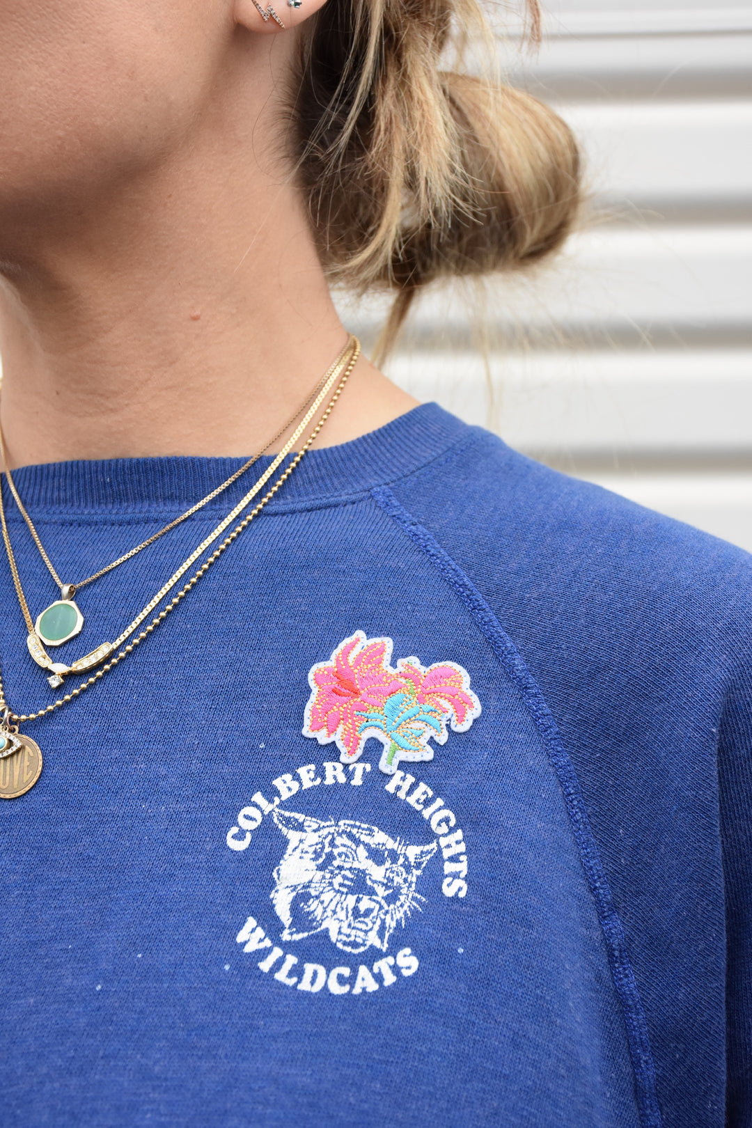 COLBERT HEIGHTS SWEATSHIRT-SIZE LARGE