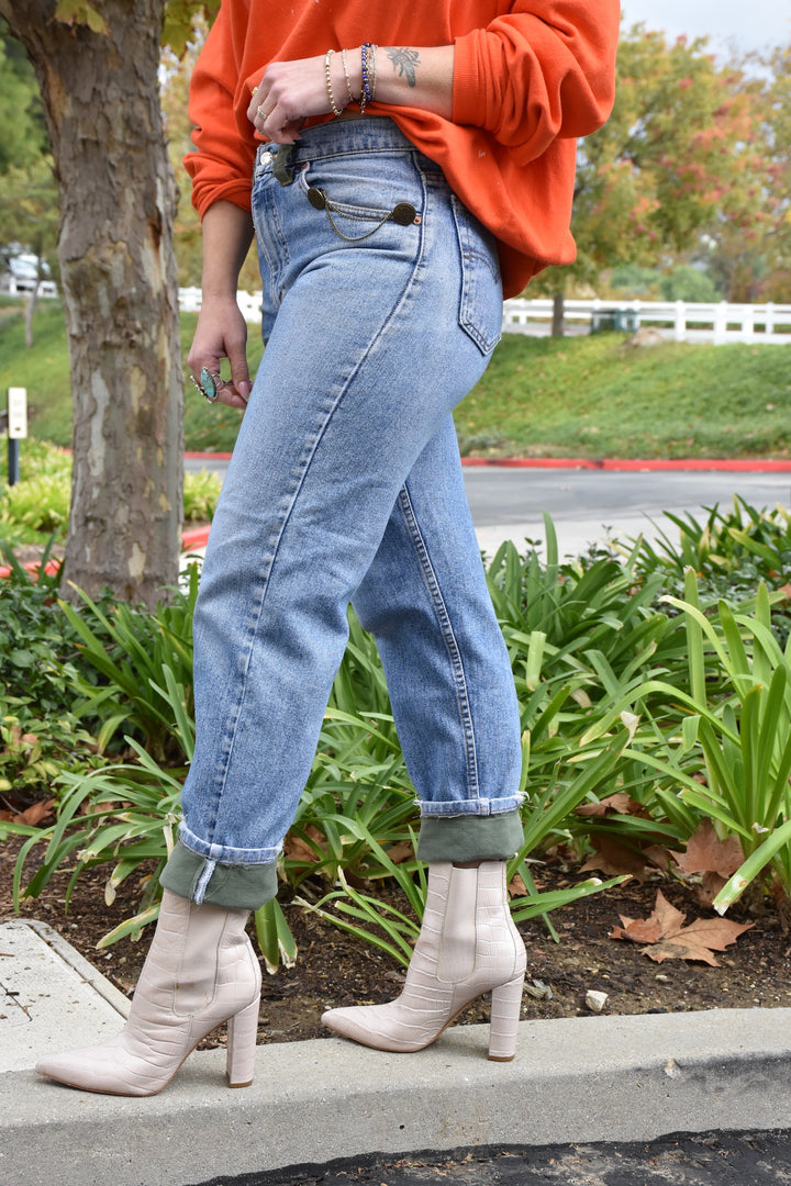 MAGGIE 550 DENIM-SIZE 32