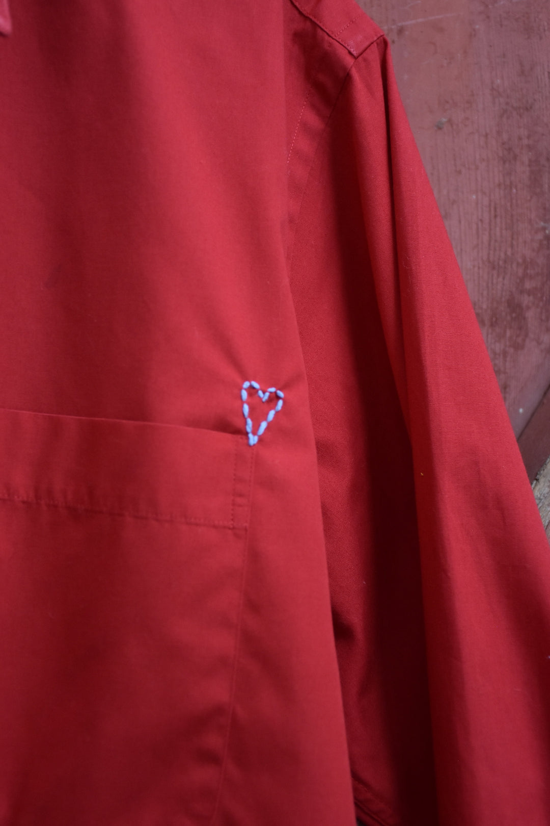 MODERN ANGEL BUTTON DOWN