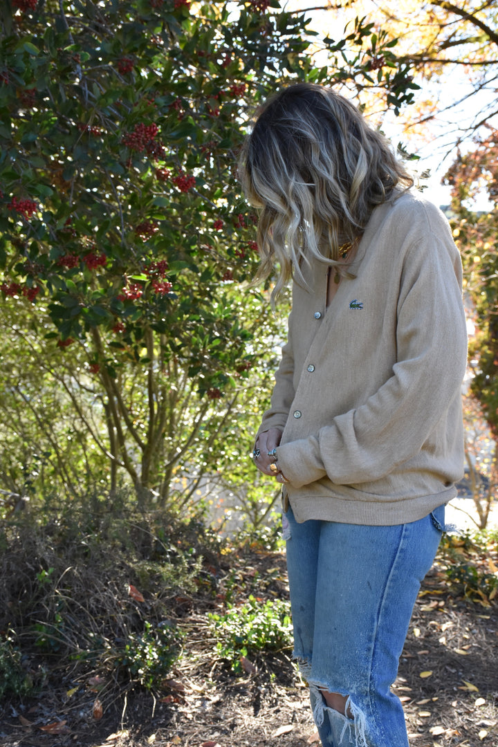 IZOD BUTTON BOWN SWEATER