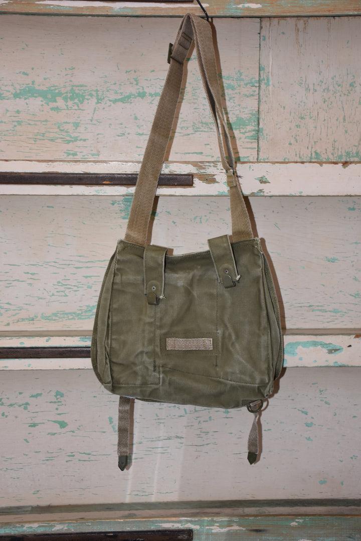 EVIL EYE HEART CROSSBODY BAG