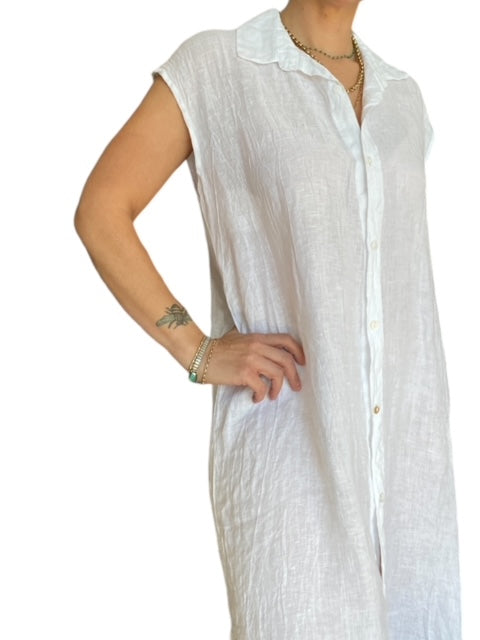 LONG CRINKLE SLEEVELESS SHIRT DRESS-WHITE