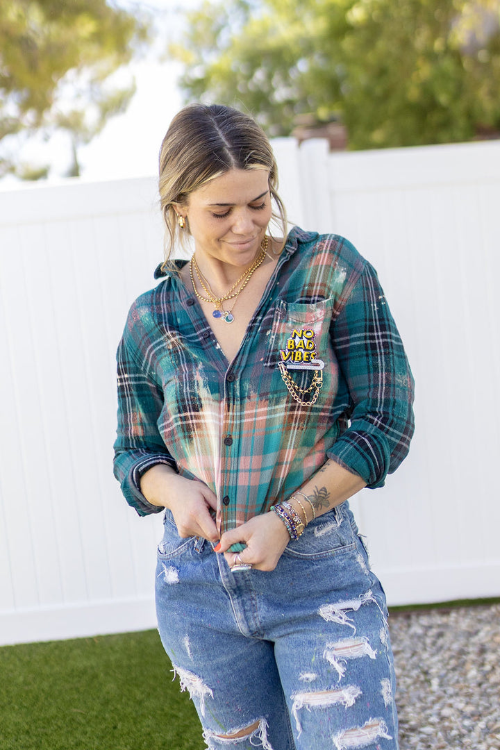 NO BAD VIBES FLANNEL - Kingfisher Road - Online Boutique