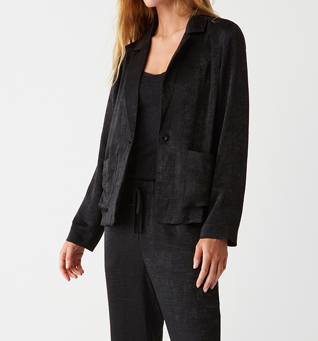 PAULA PATCH POCKET BLAZER-BLACK