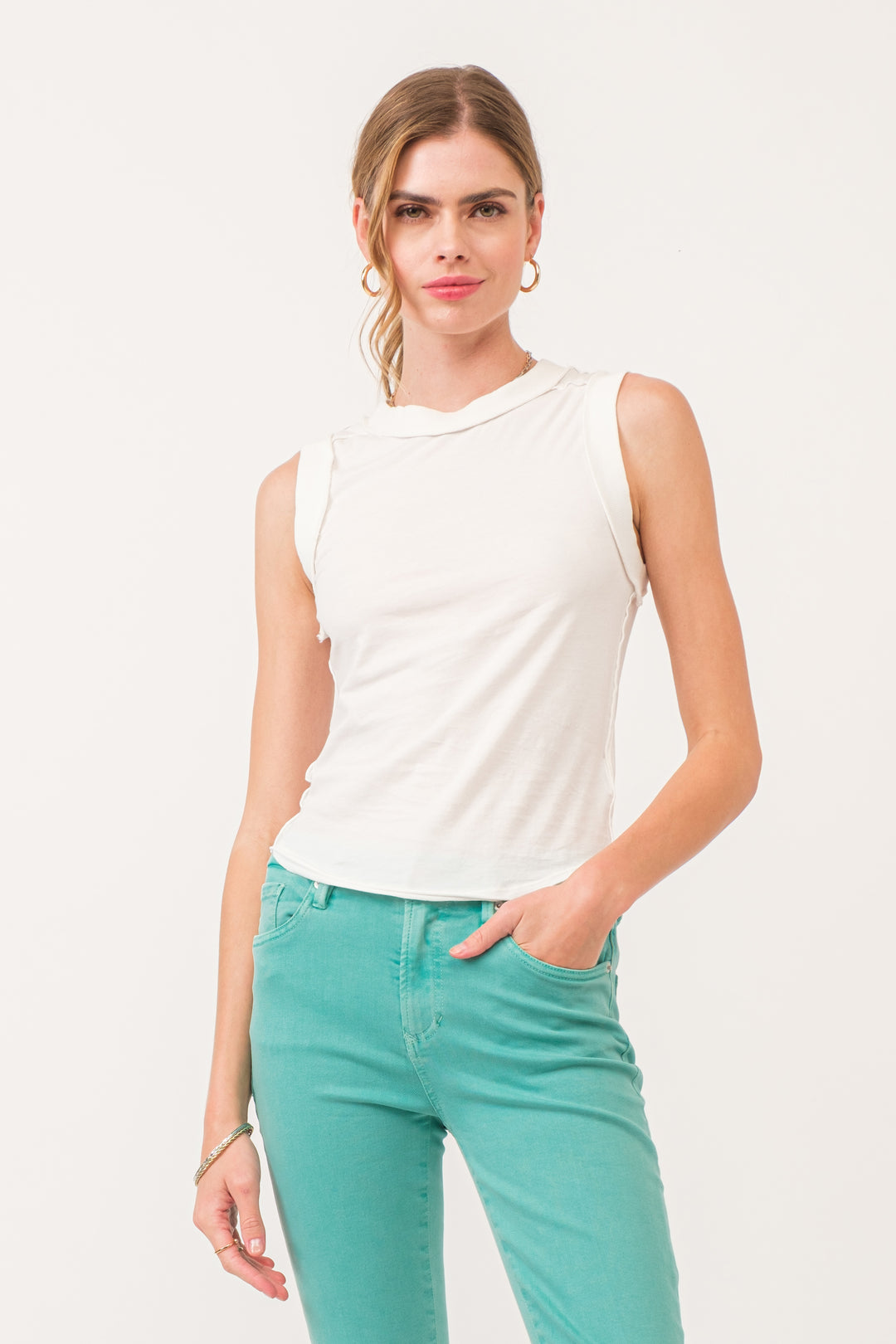 ZO ROUND NECK TANK-WHITE WHITE - Kingfisher Road - Online Boutique