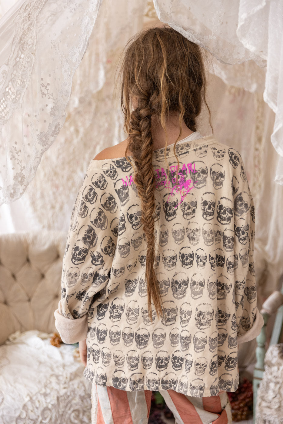 SKULLS NAGO SWEATSHIRT-MUERTOS