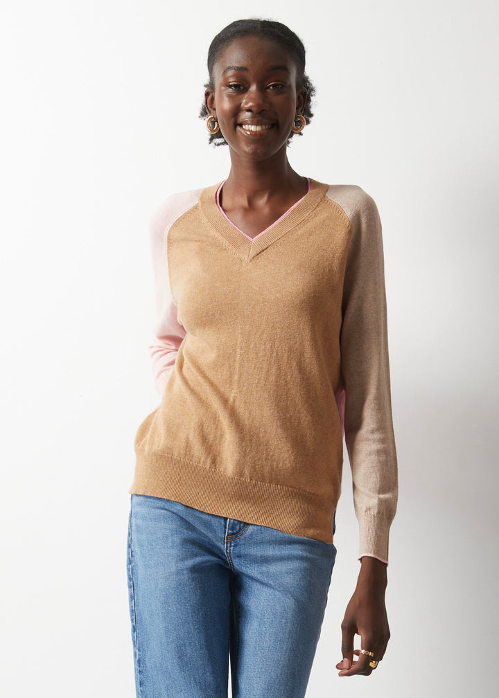 V-NECK COLORBLOCK SWEATER-COOKIE