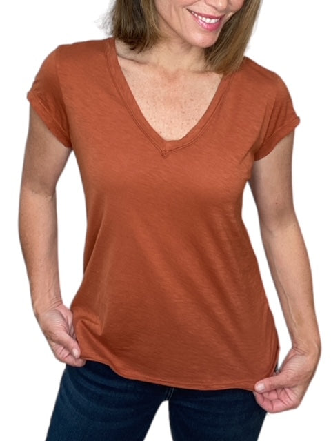 BAXTER V-NECK RAW EDGE TEE-TOFFEE - Kingfisher Road - Online Boutique