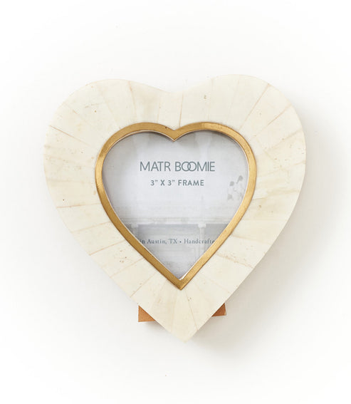 3X3 CREAM HEART PICTURE FRAME