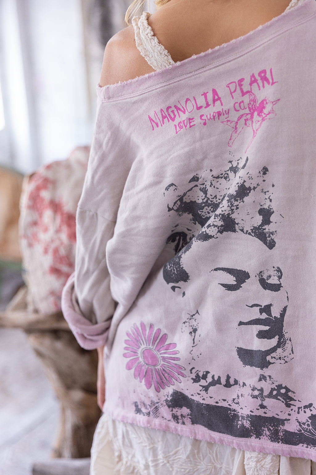 FLIGHT FLOWERS FRIDA NAGO SWEATSHIRT-AZALEA DIP DYE