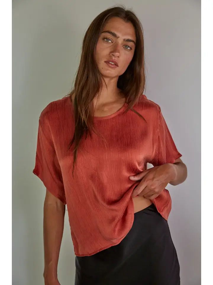 WOVEN SHORT SLEEVE TOP-RUST