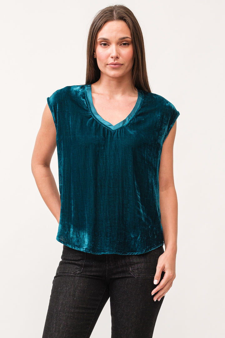 YANIS V-NECK SLEEVELESS TOP-DEEP TEAL