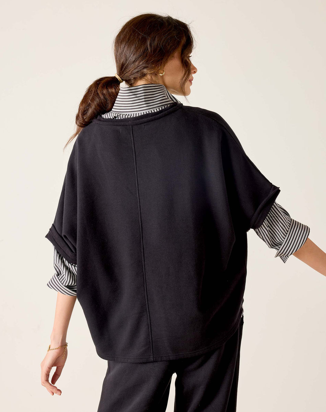 FRENCHIE RAW EDGE V-NECK-BLACK - Kingfisher Road - Online Boutique