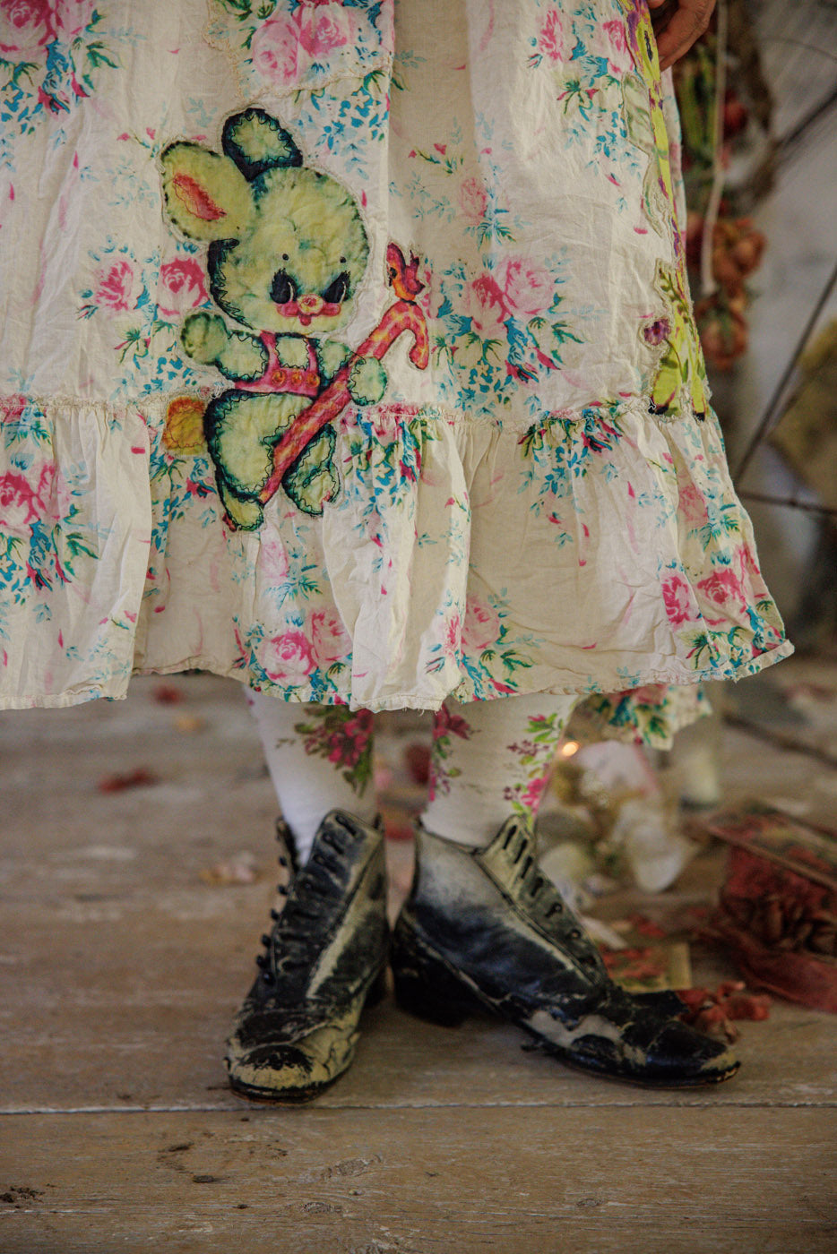 APPLIQUE VIANNEY SLIP DRESS-BED OF ROSES - Kingfisher Road - Online Boutique