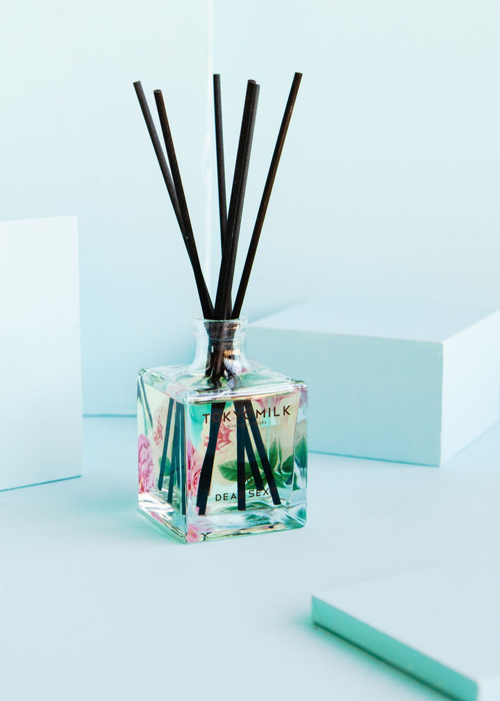 DEAD SEXY PERFUMED REED DIFFUSER - Kingfisher Road - Online Boutique