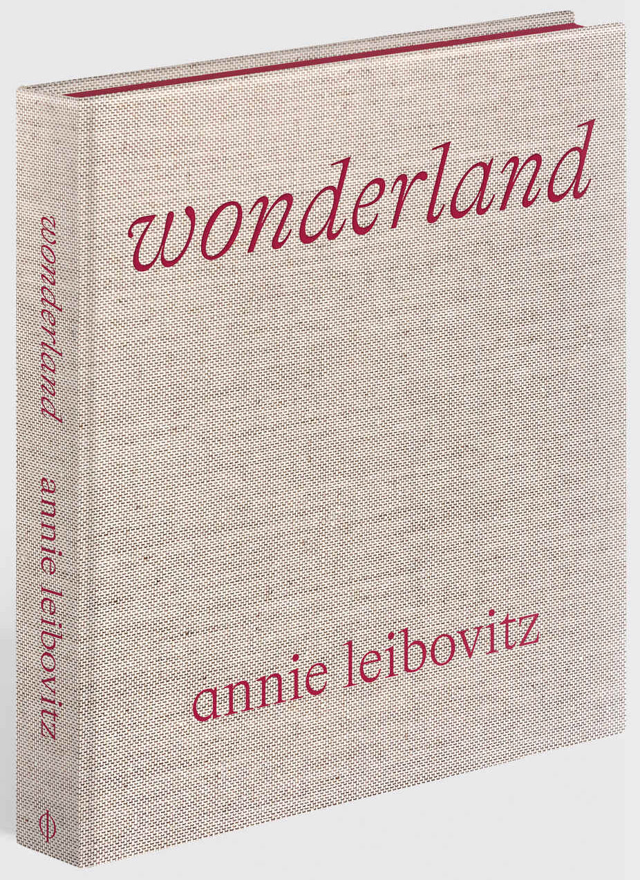 ANNIE LEIBOVITZ:  WONDERLAND - Kingfisher Road - Online Boutique