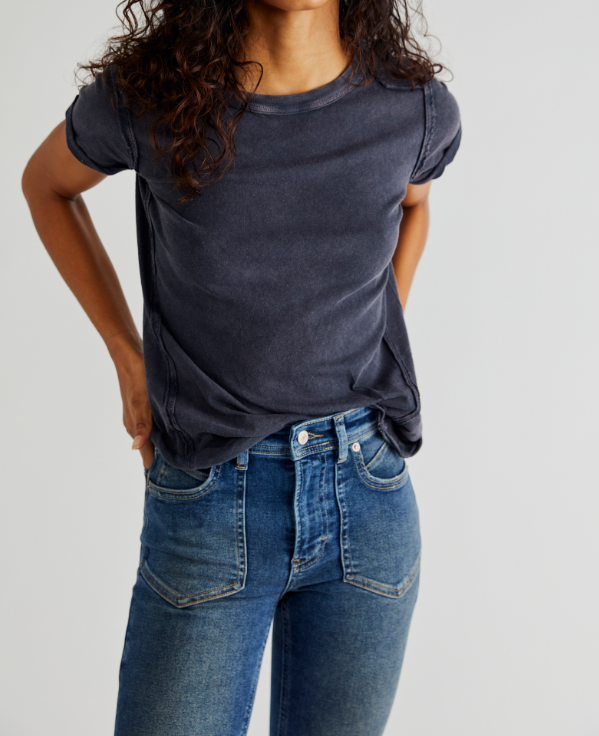 WILD TEE-BLACK - Kingfisher Road - Online Boutique