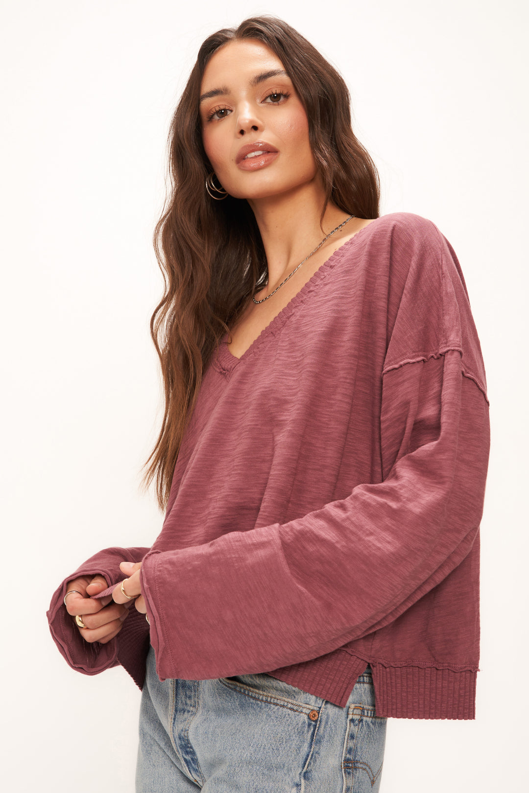 ADONIS V NECK SLUB LONGSLEEVE - VENETIAN WINE - Kingfisher Road - Online Boutique