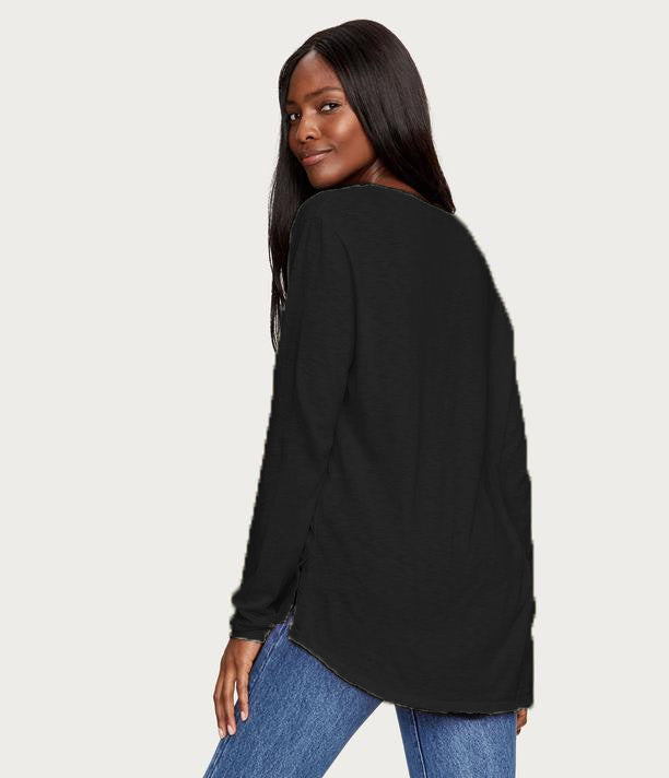 Janna V-Neck Tee - Black - Kingfisher Road - Online Boutique