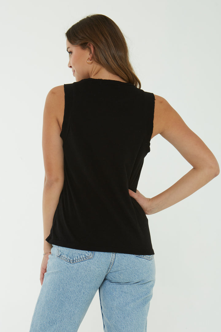 GROUP HUG TANK - Kingfisher Road - Online Boutique