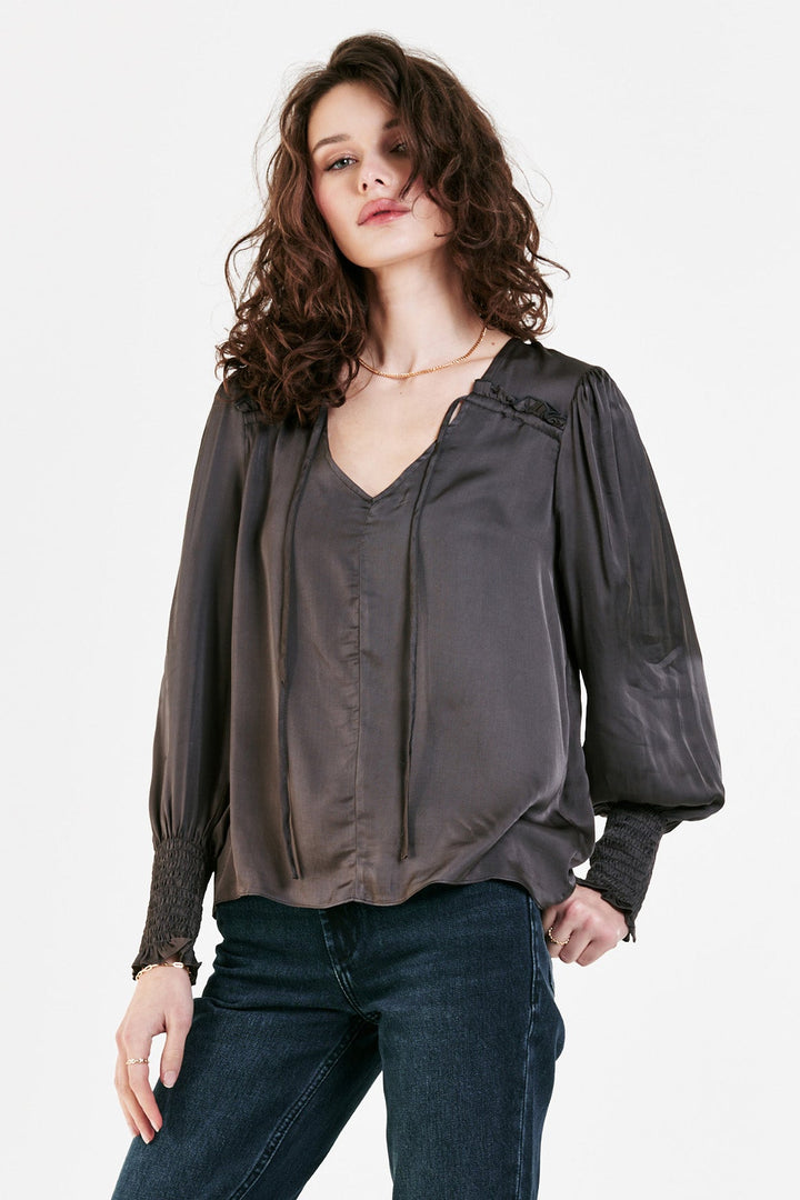 AMELIA RUCHED DETAIL V NECK TOP - ONYX - Kingfisher Road - Online Boutique