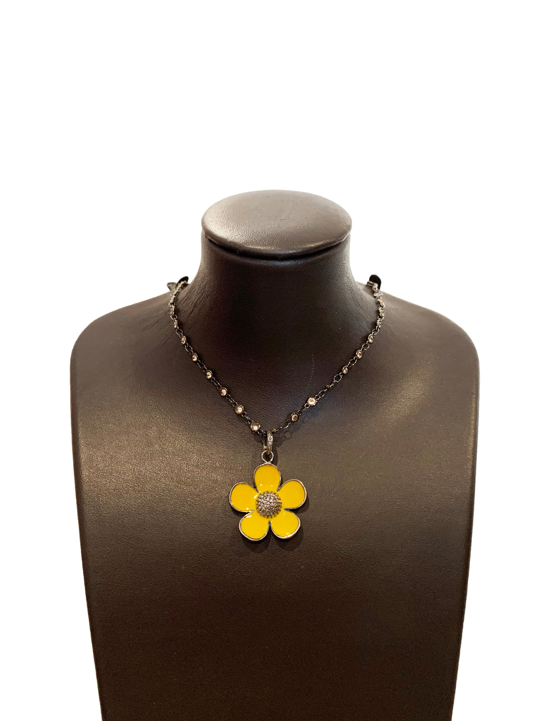 Enamel Daisy on Champagne Chain - Kingfisher Road - Online Boutique