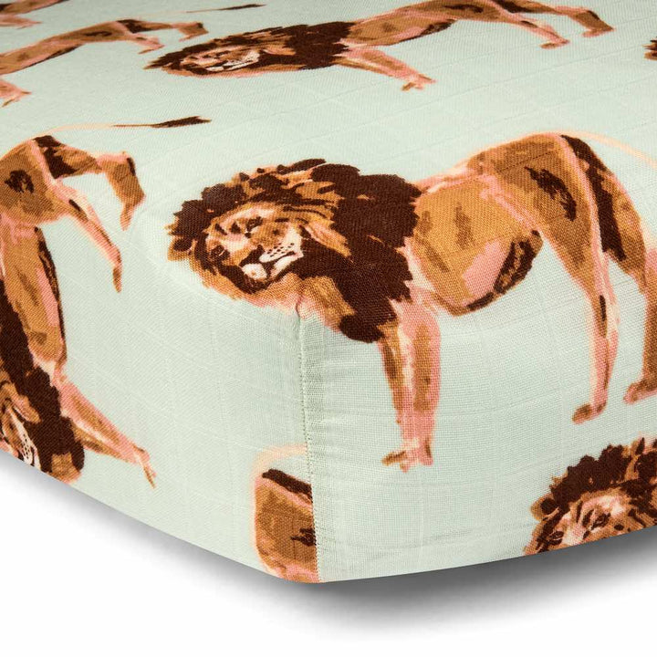 BAMBOO/COTTON LION CRIB SHEET - Kingfisher Road - Online Boutique