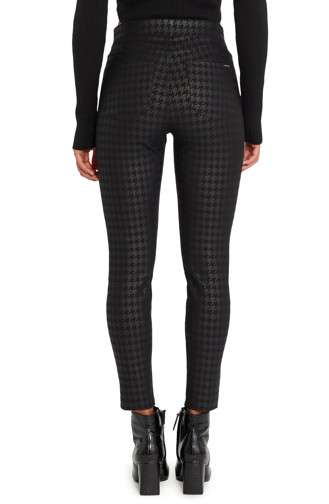 BLACK HOUNDSTOOTH RUNWAY LEGGING - Kingfisher Road - Online Boutique