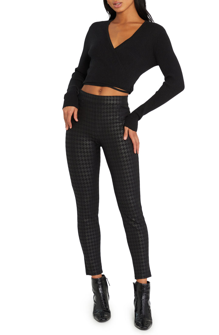 BLACK HOUNDSTOOTH RUNWAY LEGGING - Kingfisher Road - Online Boutique