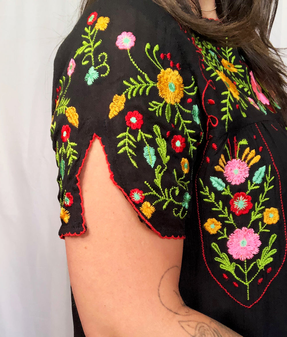 Black Floral Embroidered Short Sleeve Top - Kingfisher Road - Online Boutique