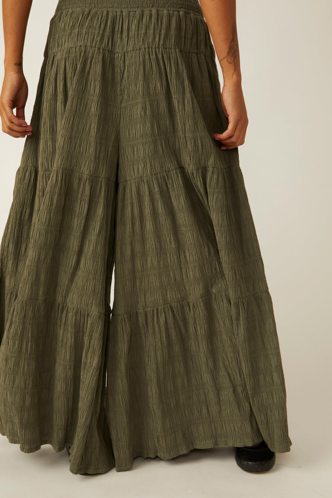IN PARADISE WIDE LEG PANT-DRIED BASIL