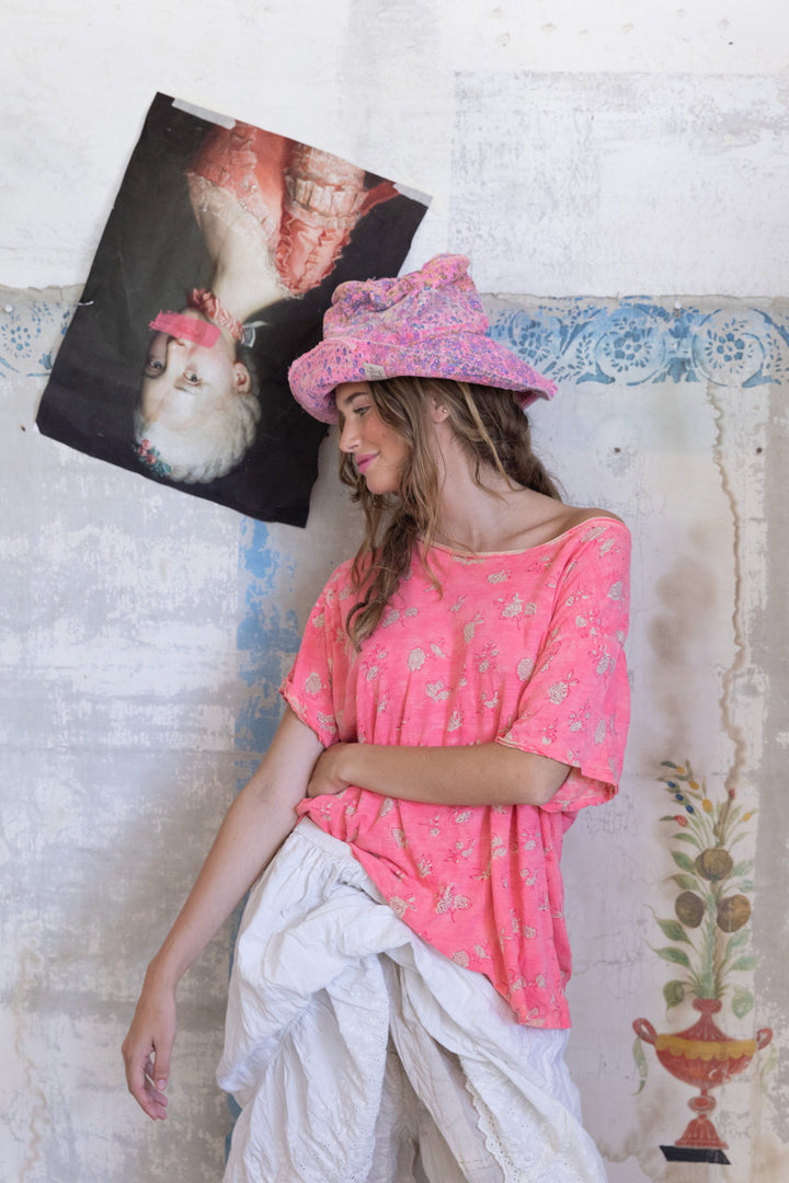 Kingfisher Road Magnolia Pearl NECTAR FLORAL T-LA TUNA