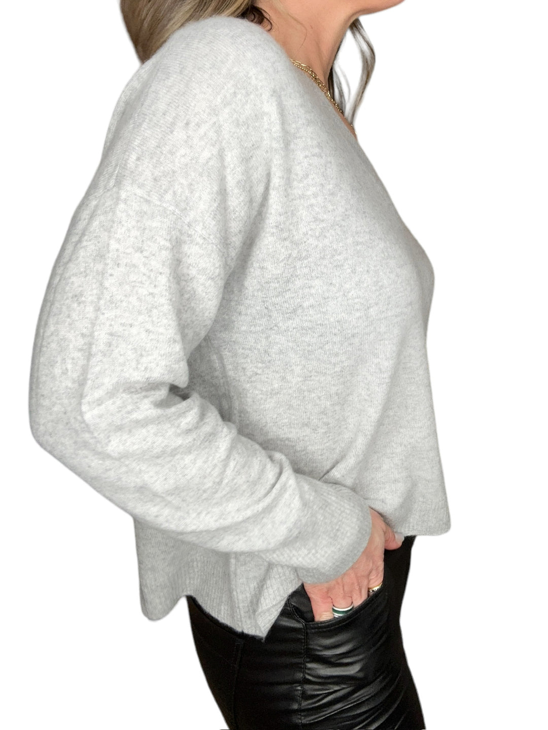 V-NECK CASHMERE SWEATER - FOGGY - Kingfisher Road - Online Boutique